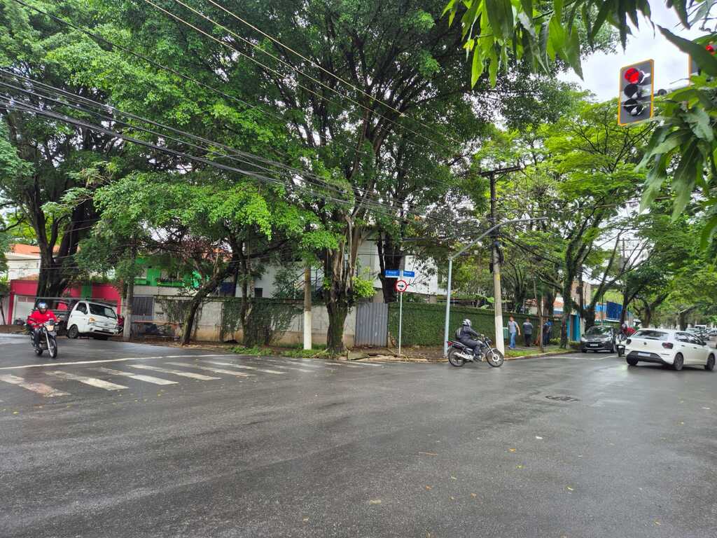 Terreno - Venda - Pinheiros - São Paulo - SP