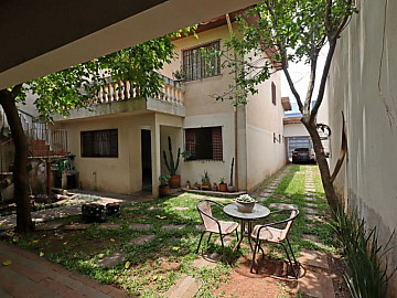 Sobrado � Venda