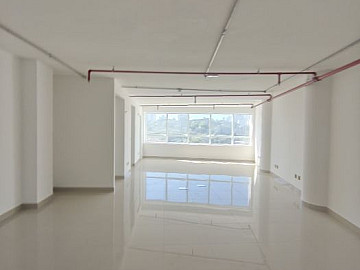 SALA COMERCIAL - 74 M2 - LOCALIZA��O PRIVILEGIADA
