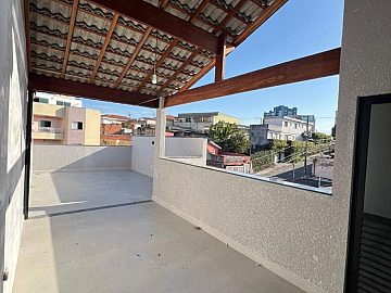 Cobertura Baixo Condomnio - PREDIO COM ELEVADOR