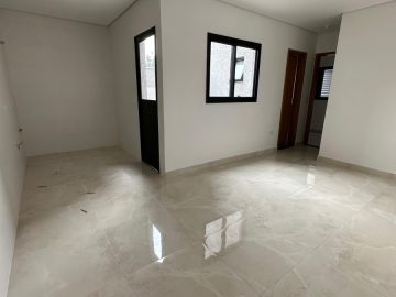 APARTAMENTO - Baixo Condomnio - Com ELEVADOR
